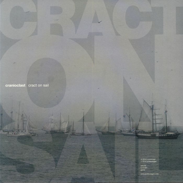 CRACT ON SAIL